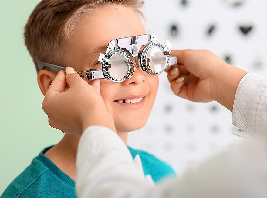 you child getting eye exam